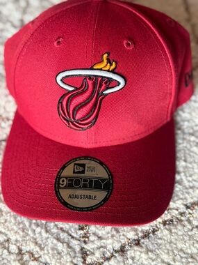 New Era Miami Heat 9FORTY Adjustable Hat Red NBA Cap One Size New